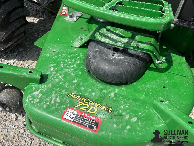 2023-john-deere-3033r-image-17