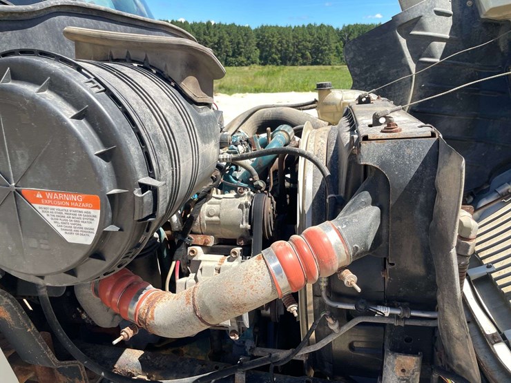 2006-international-durastar-4400-image-8