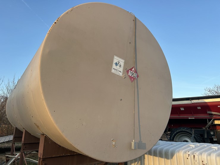 10,000-gallon-fuel-tank-image-4