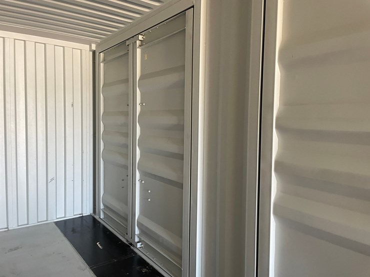 #400-•-single-use-40'-high-cube-shipping-container-image-17