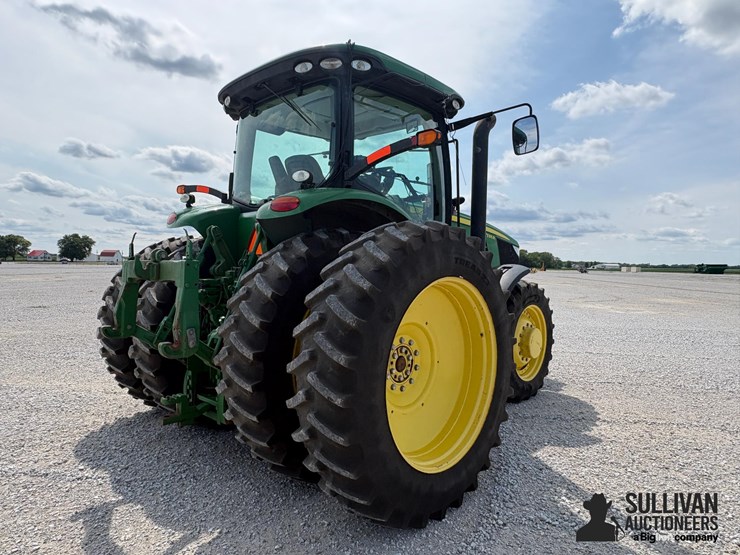 2012-john-deere-7215r-image-5
