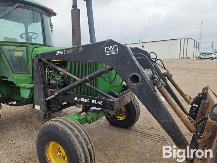 john-deere-4630-image-17