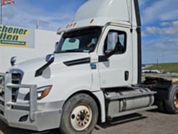 2018-freightliner-cascadia-t/a-day-cab-tractor-image-5