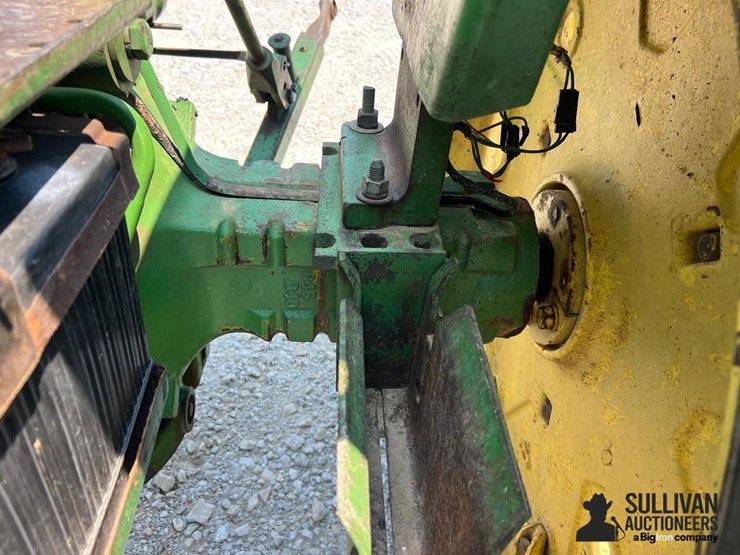 john-deere-4000-image-13