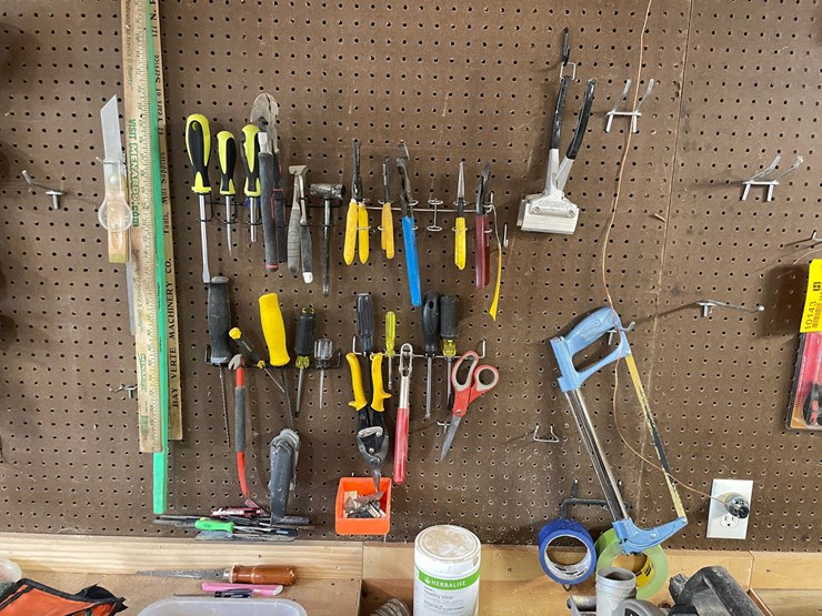 #10142-•-assorted-shop-tools-image-1