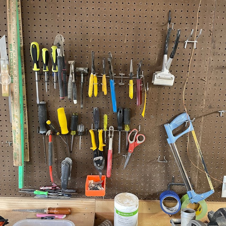 #10142 • Assorted Shop Tools