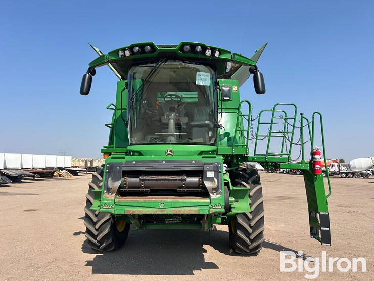 2024-john-deere-s780-image-2