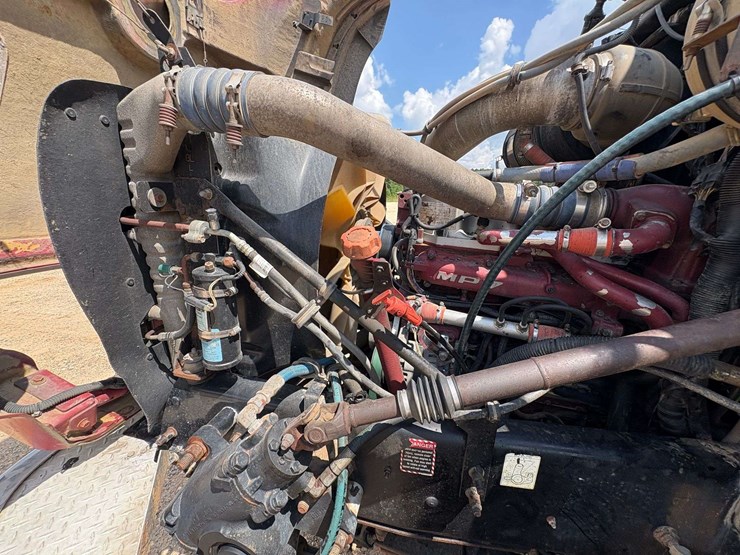 2007-mack-granite-ctp713-image-36