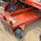 husqvarna-42"-zero-turn-lawn-mower-image-11
