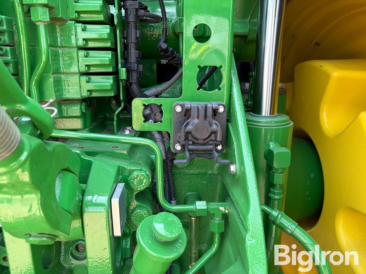 2023-john-deere-8r-280-image-19