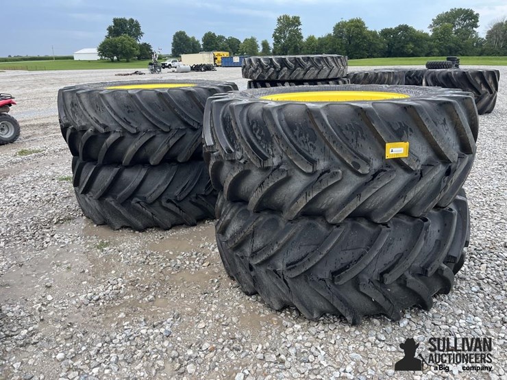 john-deere-12-image-6