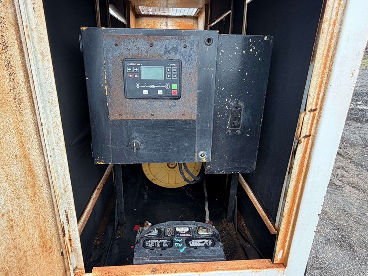 caterpillar-75-kw-image-16