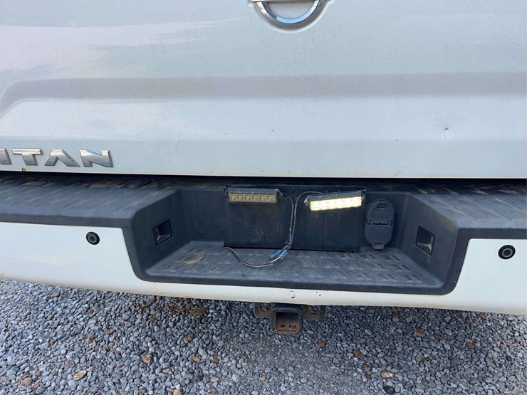 2018-nissan-titan-image-24