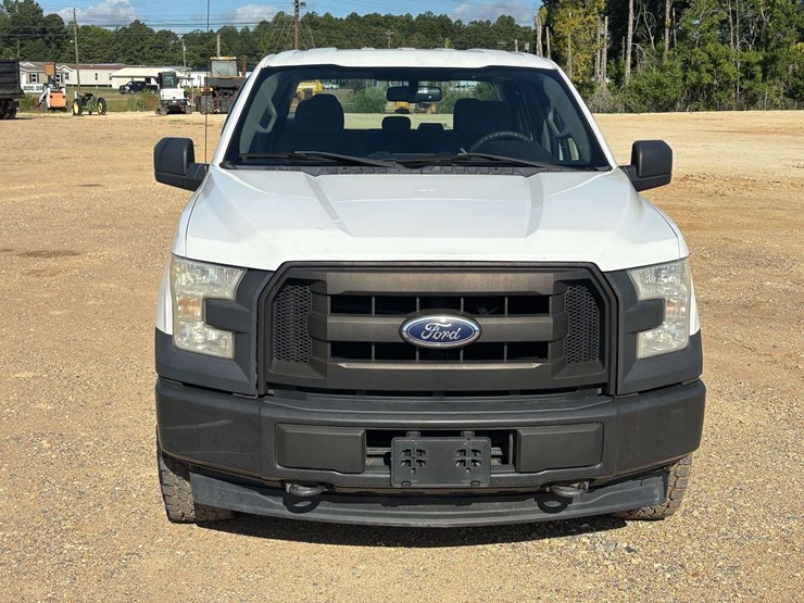 2017-ford-f150-image-5