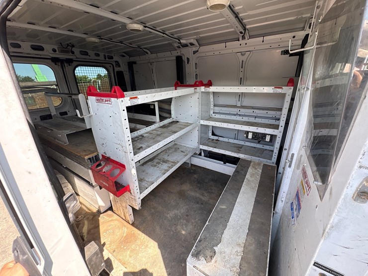 2015-ram-promaster-1500-image-8