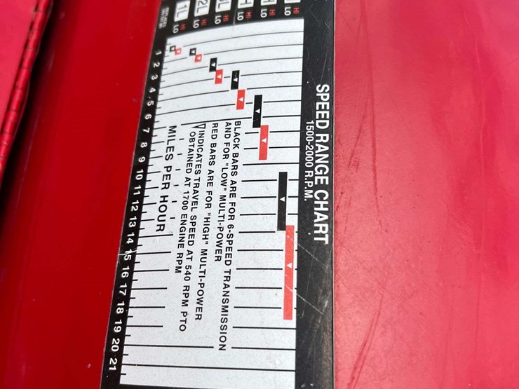 massey-ferguson-135-image-25