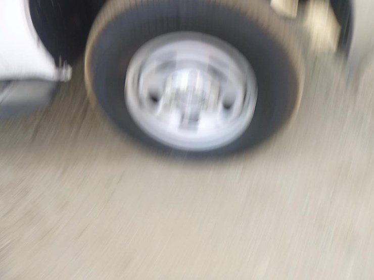 2012-ford-f350-image-34