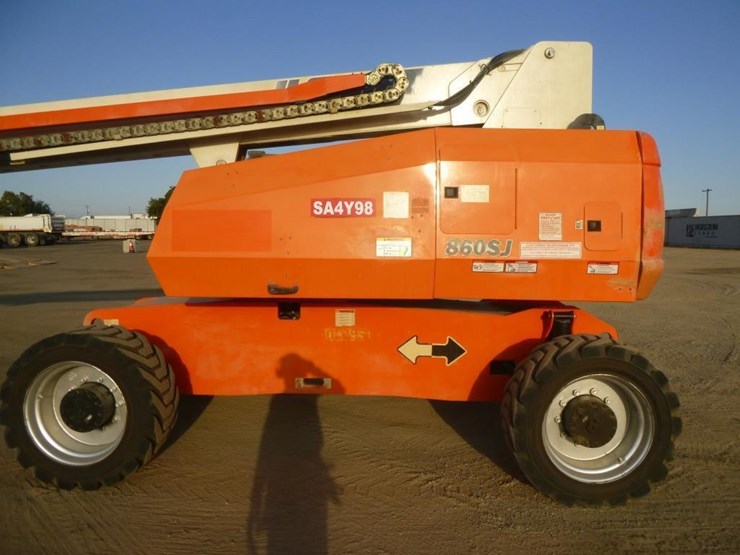 2013-jlg-860sj-image-21