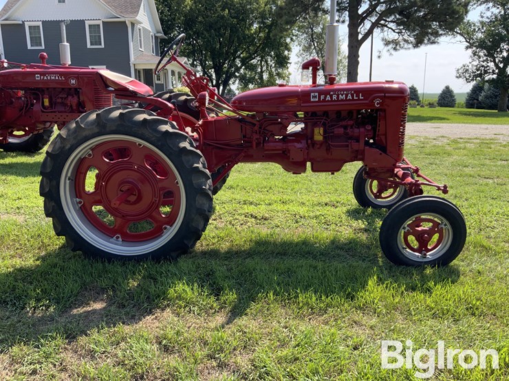 mccormick-farmall-super-c-2wd-tractor-image-4