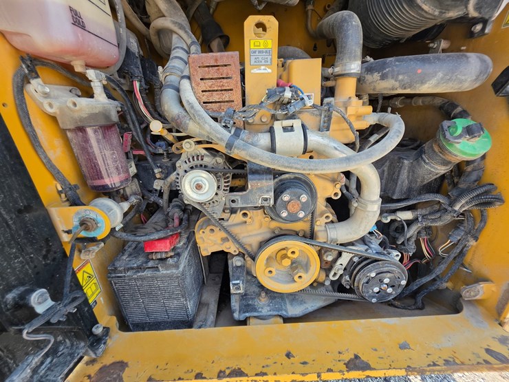 2016-caterpillar-289d-image-14
