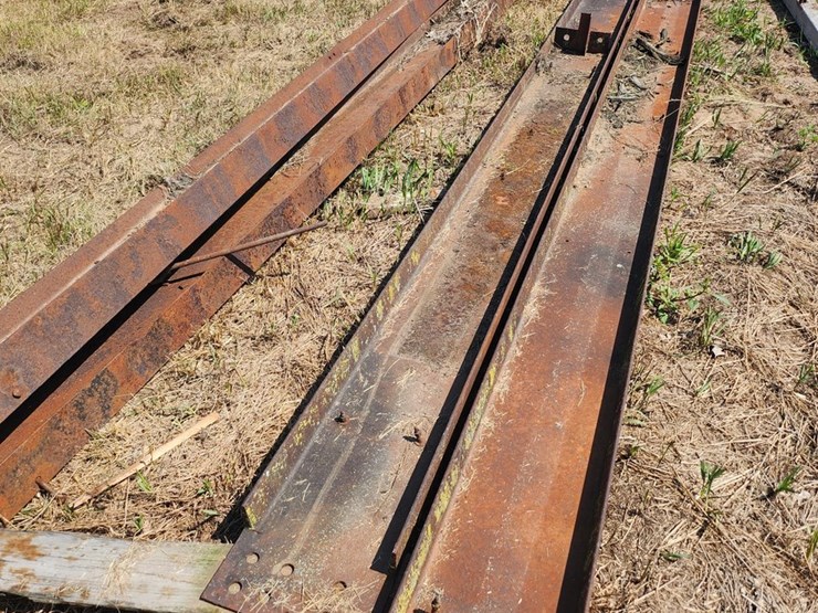 #2828-•-(4)-metal-i-beams-image-8