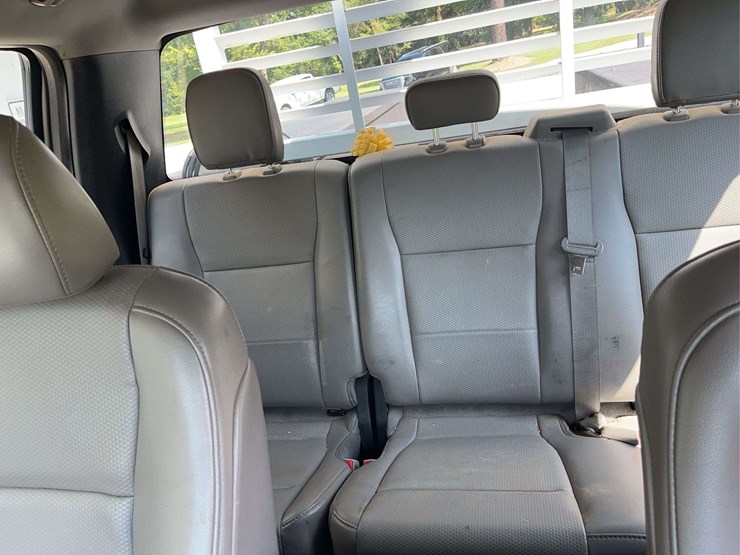 2019-ford-f350-image-33