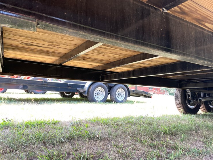 #7975-•-2020-cornelius-tandem-axle-deck-over-trailer-(has-wi-title)-image-21