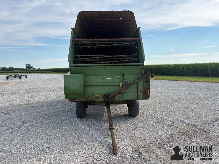 john-deere-716-image-2