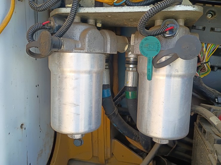 caterpillar-d6k2-lgp-image-29