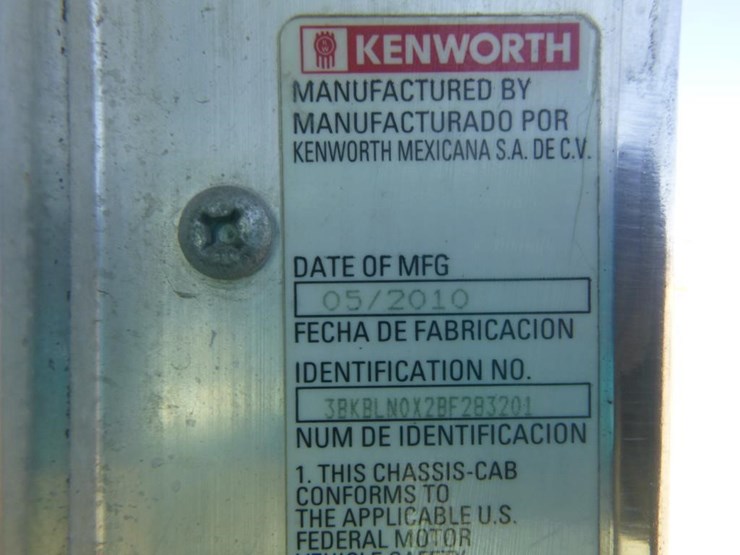 2011-kenworth-t400-image-31