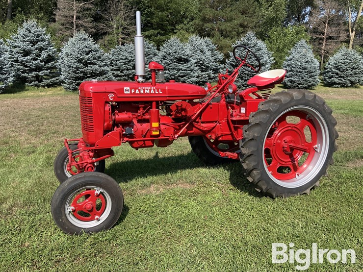 mccormick-farmall-super-c-2wd-tractor-image-1