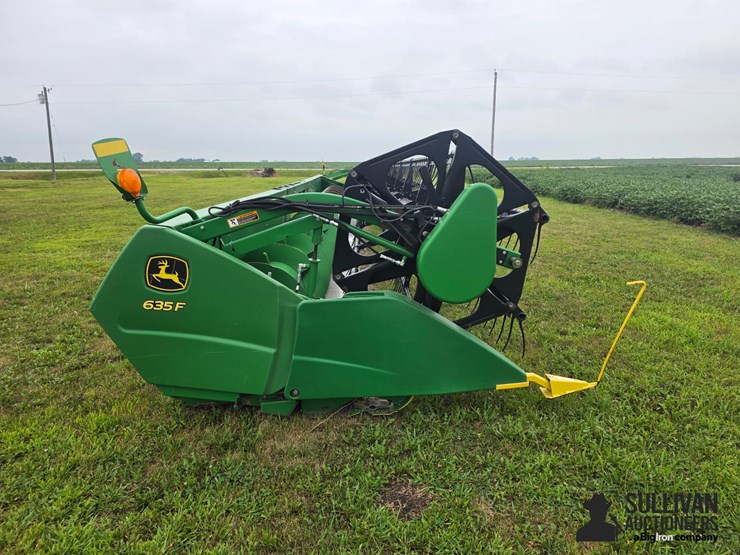 2010-john-deere-635f-image-4