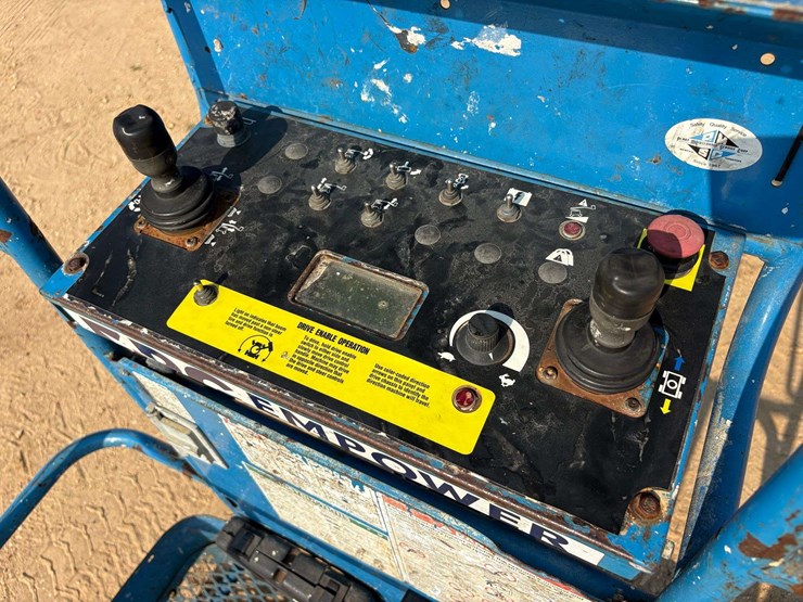 2012-genie-z40/23n-image-13