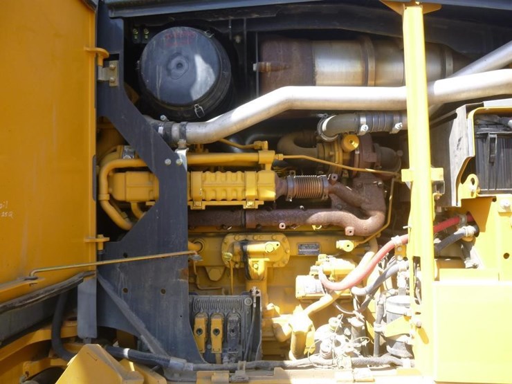 2012-deere-672gp-image-24