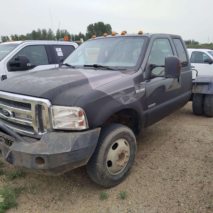 2005 FORD F350