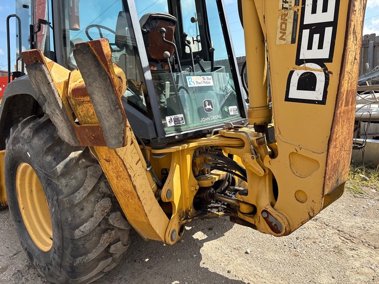 2005-deere-310g-image-24
