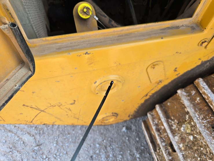 caterpillar-953d-image-69