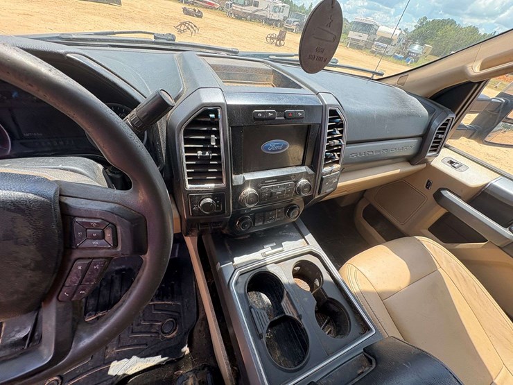 2017-ford-f250-image-14
