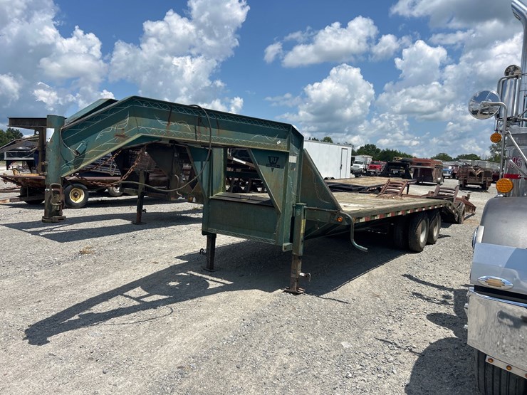 pj-flatbed-image-1