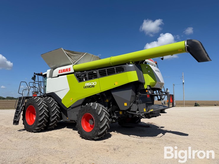 2022-claas-lexion-8600-image-8