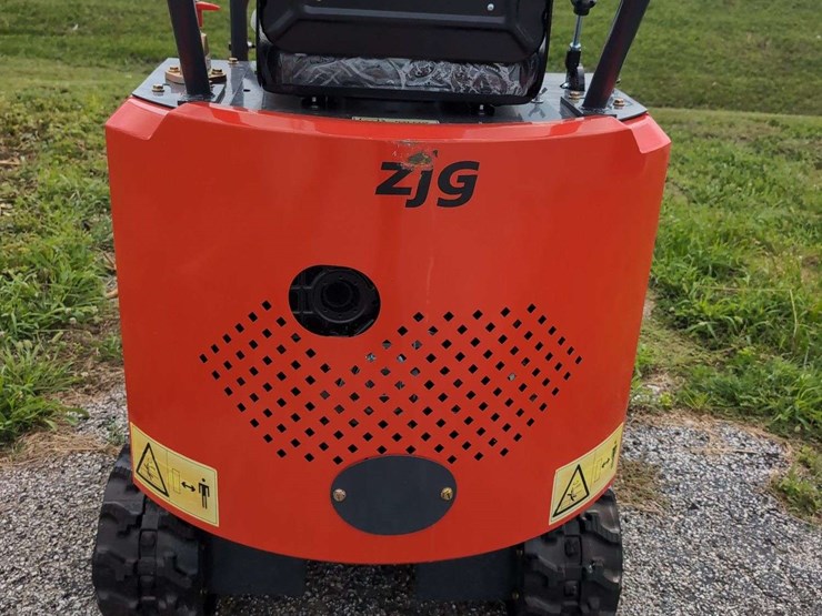 zjg-mini-excavator-zj-12-(red)-image-6