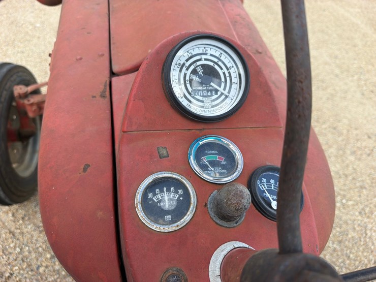 1958-ford-601-workmaster-image-10