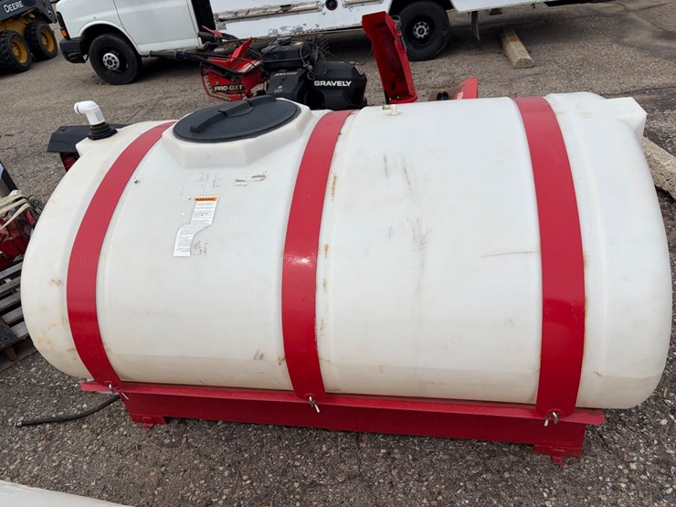 #8387-•-500-gallon-sprayer-system-image-13