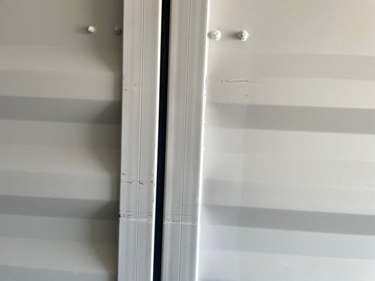 #402-•-40'-high-cube-multi-door-shipping-container-image-21