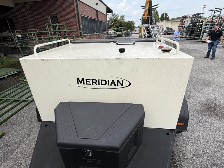 2024-meridian-520-image-3