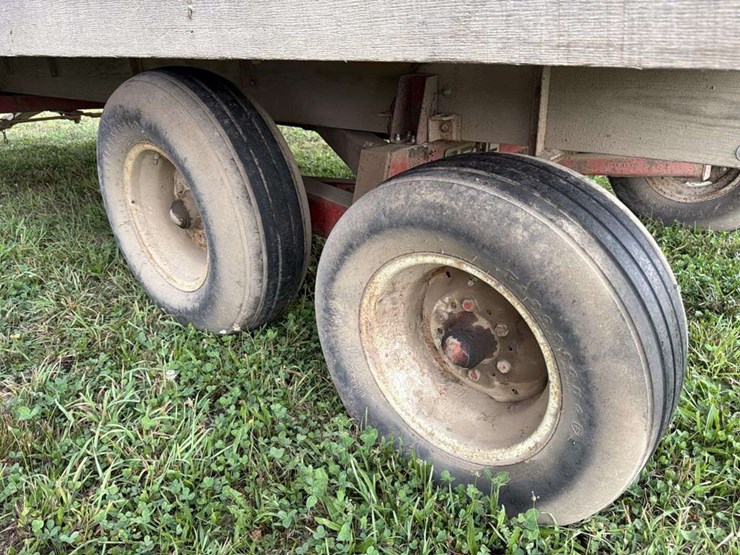 gehl-960-image-9