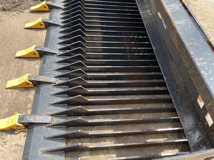 #9796-•-landhonor-72"-skid-steer-rock-bucket-attachment-image-8