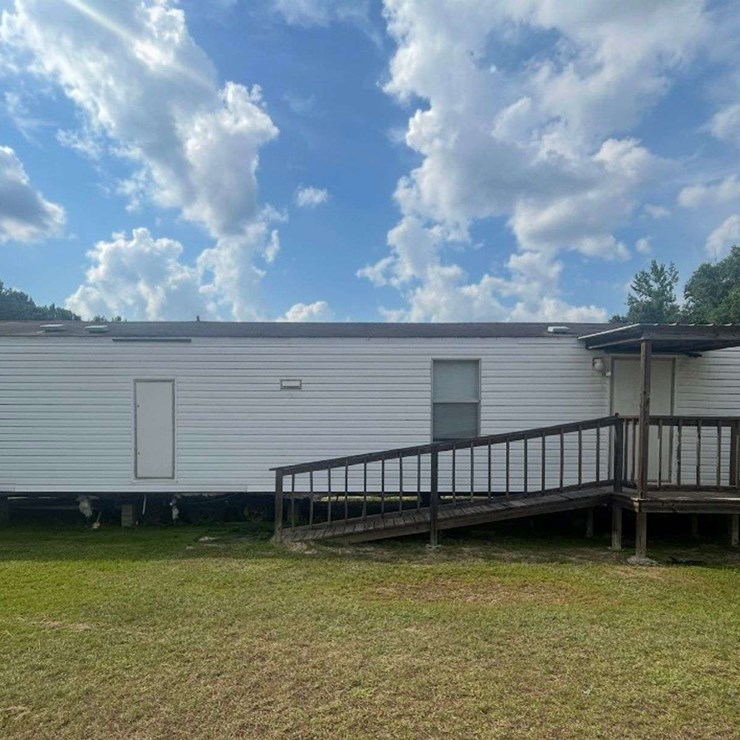 2005 Fleetwood 14 x 60 Mobile Home