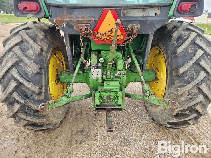 1981-john-deere-4040-image-18