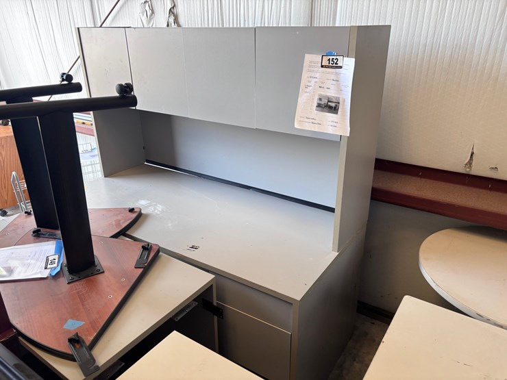 #152-•-l-shaped-desk-(lot-of-5)-image-1